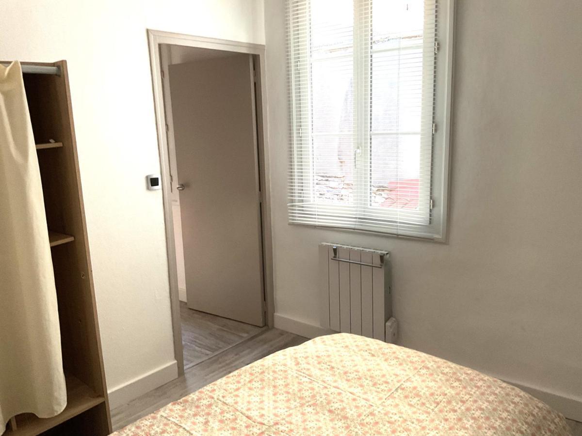 Place Aux Herbes Apartman Nîmes Kültér fotó